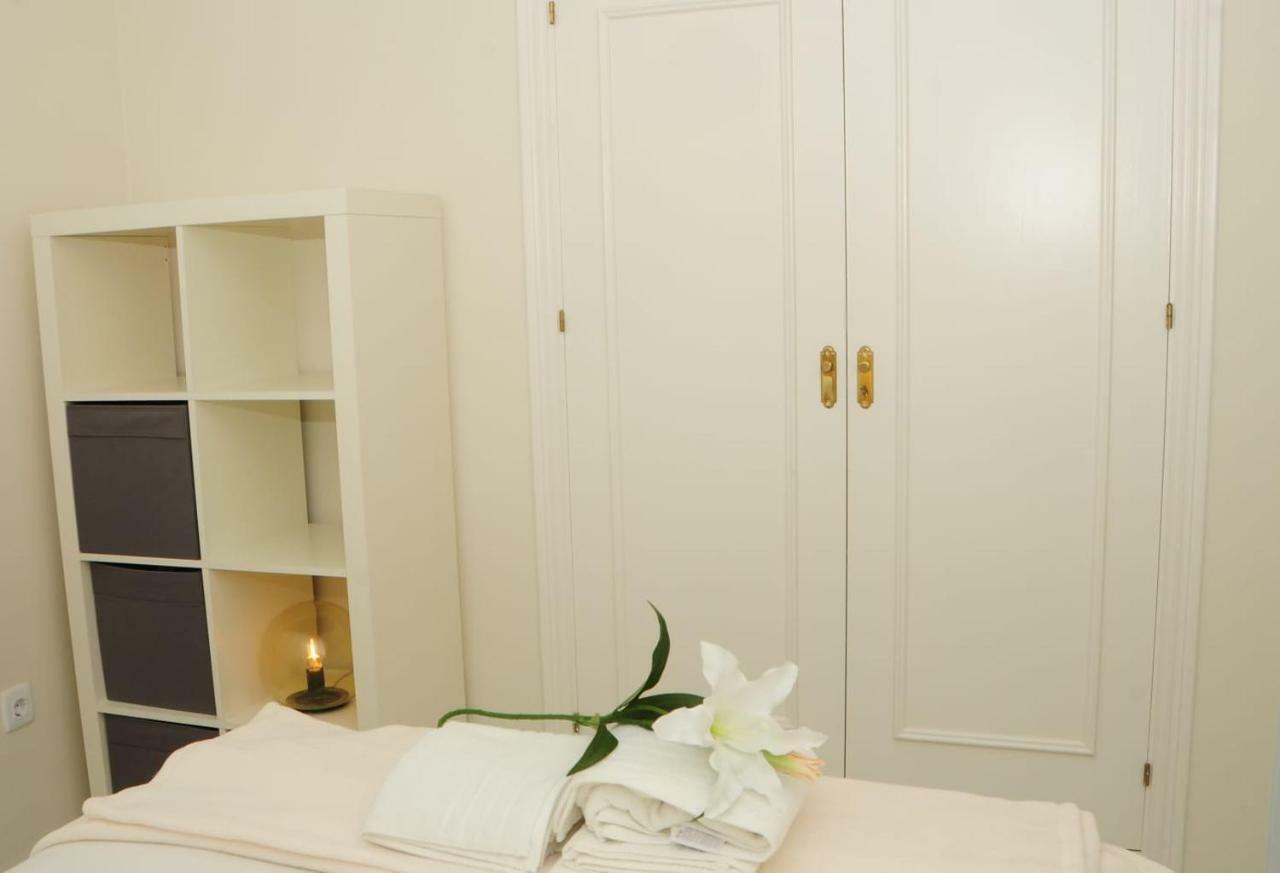Apartamento 2 dormitorios muy centrico Jerez de la Frontera Exterior foto