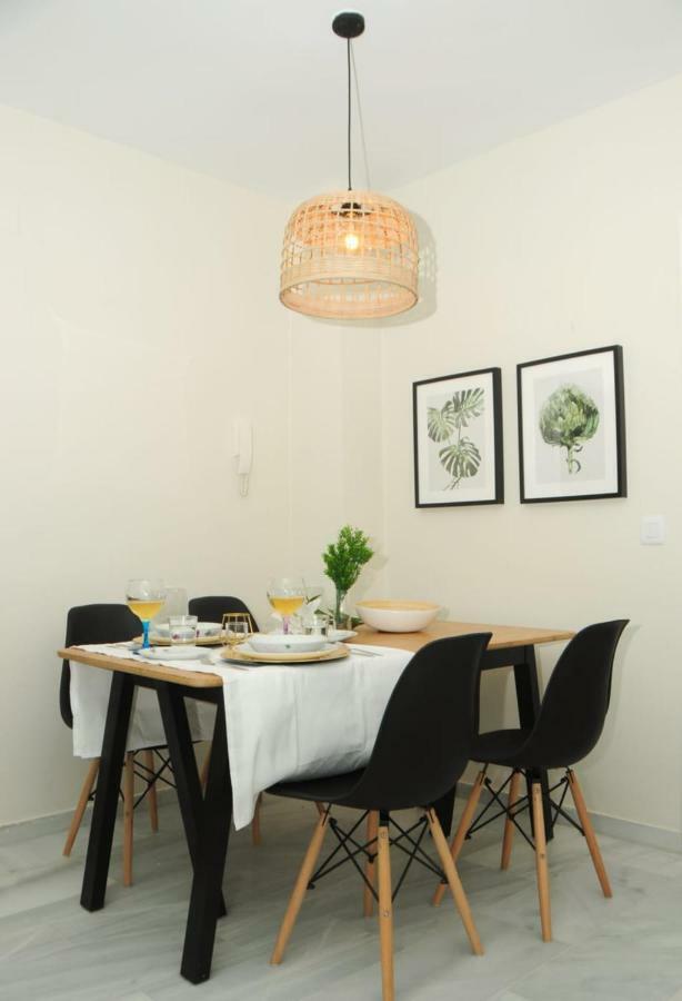 Apartamento 2 dormitorios muy centrico Jerez de la Frontera Exterior foto